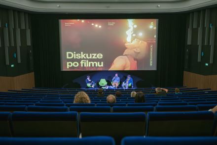 Spektrum - Jemný rváč, koncert LYE (25. 10.)